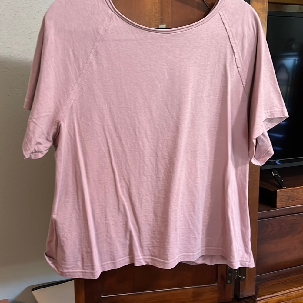 Crop lavender t top